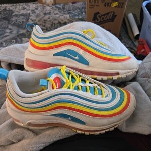 NIKE AIR MAX RAINBOW STRIPE LEATHER SNEAKERS - YOUTH SIZE 6.5Y - EXCELLENT